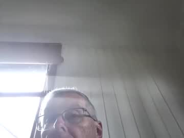 Chrisbisex12 Chaturbate stream image from April 01, 2026