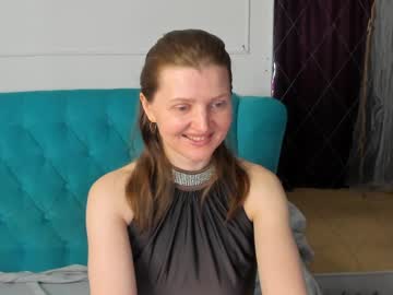 Lisa__Evans Chaturbate stream image from April 01, 2026