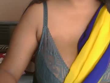 Dolly_2 Chaturbate stream image from April 01, 2026