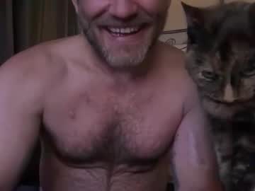 Mackincaliallday Chaturbate stream image from April 01, 2026