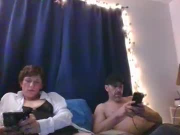 Sluttymommie Chaturbate stream image from April 01, 2026