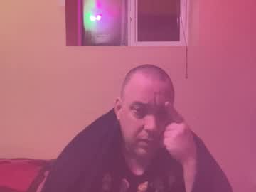 Auz1812 Chaturbate stream image from April 01, 2026