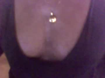 Bitch97419 Chaturbate stream image from April 01, 2026
