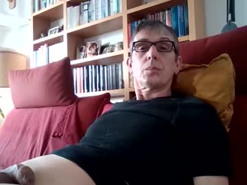 Flinx71 Chaturbate stream image from April 01, 2026
