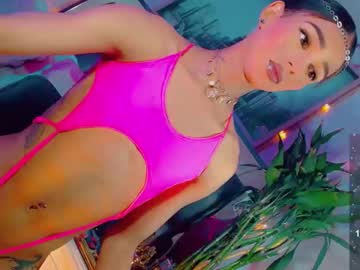 Isabellagirs Chaturbate stream image from April 01, 2026