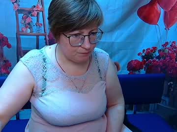Radachudna Chaturbate stream image from April 01, 2026