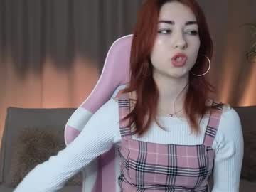 Romiavluv Chaturbate stream image from April 01, 2026