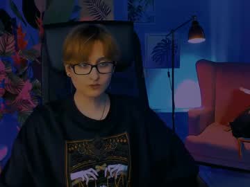 Lixeluna Chaturbate stream image from April 01, 2026
