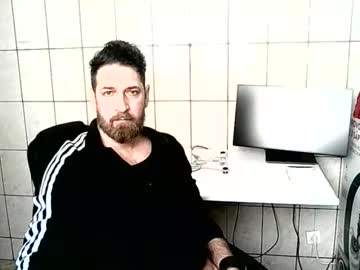 Babyduck2121 Chaturbate stream image from April 01, 2026