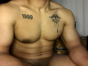 Vegasluv702 Chaturbate stream image from April 01, 2026
