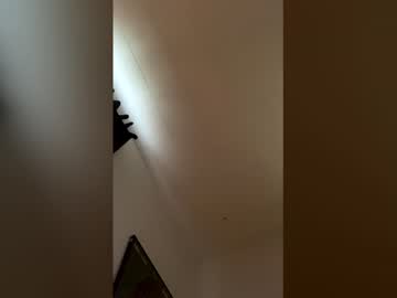 Carsonesk90 Chaturbate stream image from April 01, 2026