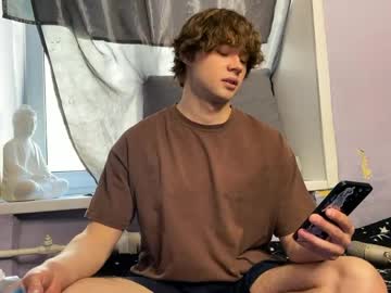 Eitanhere Chaturbate stream image from April 01, 2026