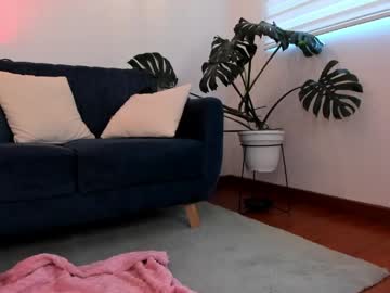 Dina_Ride Chaturbate stream image from April 01, 2026