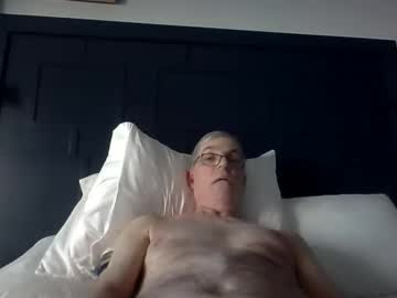 Xposer2 Chaturbate stream image from April 01, 2026