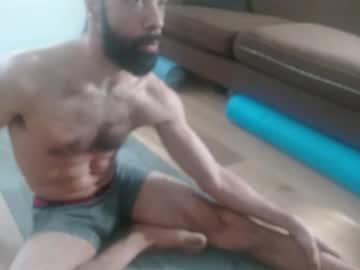 Realfitdad Chaturbate stream image from April 01, 2026