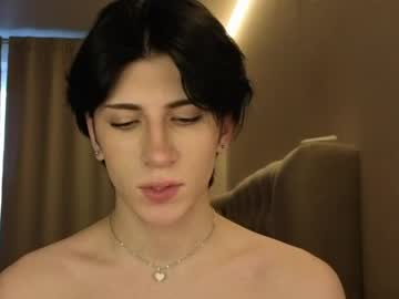 Oliver_Star_Boy Chaturbate stream image from April 01, 2026
