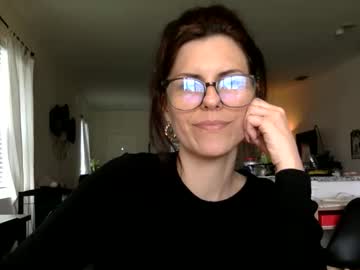 Sweetriddance Chaturbate stream image from April 01, 2026