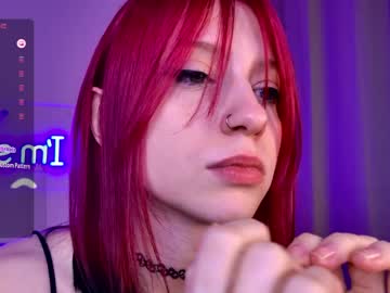 Arielabradberry Chaturbate stream image from April 01, 2026