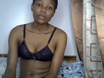 Prettycoco_ Chaturbate stream image from April 01, 2026
