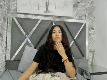 Alondrahyh Chaturbate stream image from April 01, 2026