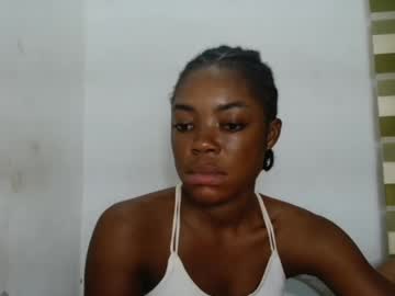 Sexyxmilfx Chaturbate stream image from April 01, 2026