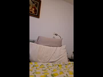 Southerndilf1 Chaturbate stream image from April 01, 2026