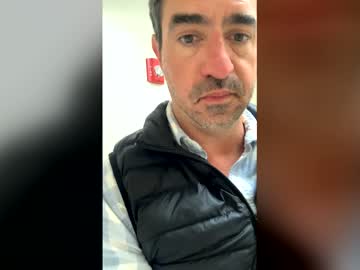 Fatnine32 Chaturbate stream image from April 01, 2026