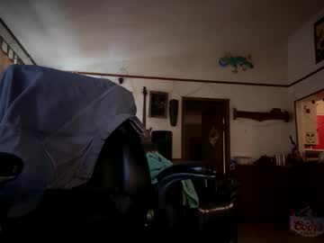 Livekinkfantasy Chaturbate stream image from April 01, 2026