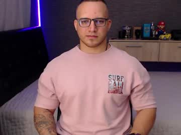 Maximussantorini Chaturbate stream image from April 01, 2026