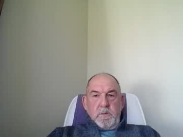 Shyguytm Chaturbate stream image from April 01, 2026