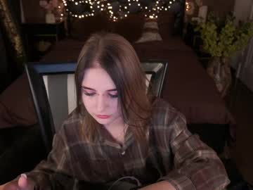 Wowmonkey Chaturbate stream image from April 01, 2026