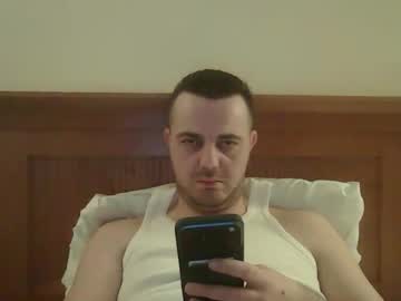 Largecockalb Chaturbate stream image from April 01, 2026