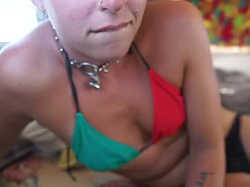 Sophie_Lovely Chaturbate stream image from April 01, 2026