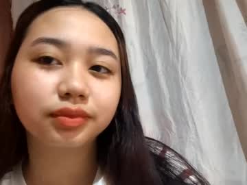 Angelamayeux Chaturbate stream image from April 01, 2026