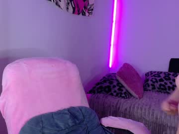 Dollmeow Chaturbate stream image from April 02, 2026