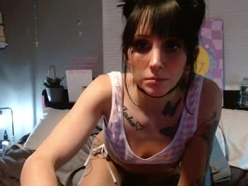 Littlemisstemptation Chaturbate stream image from April 02, 2026