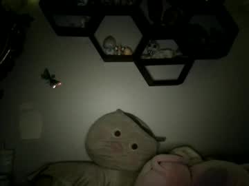 Shespeachy Chaturbate stream image from April 02, 2026