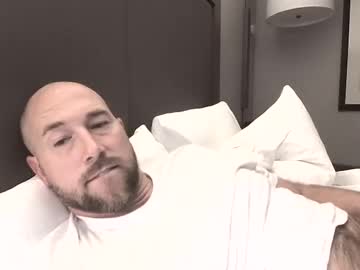 Bensoncarverd Chaturbate stream image from April 02, 2026