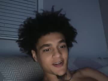 Lightskinwithgirth Chaturbate stream image from April 02, 2026