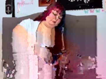 Cwitchpaine Chaturbate stream image from April 02, 2026
