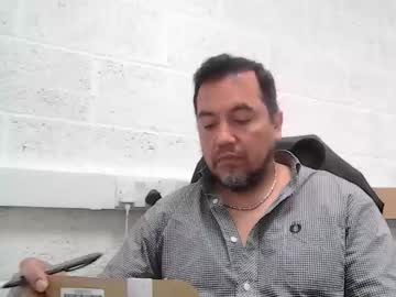 Edwill13 Chaturbate stream image from April 02, 2026