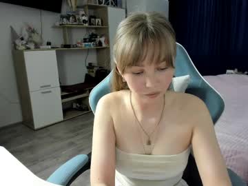 Liliasalvatore Chaturbate stream image from April 02, 2026
