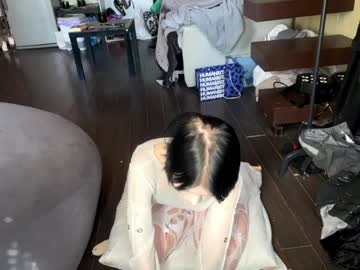 Michikolonghofer Chaturbate stream image from April 02, 2026