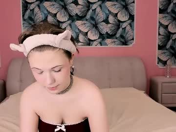 Yona_Wink Chaturbate stream image from April 02, 2026