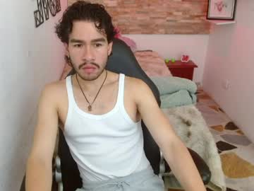 Enzo_Morelli Chaturbate stream image from April 02, 2026