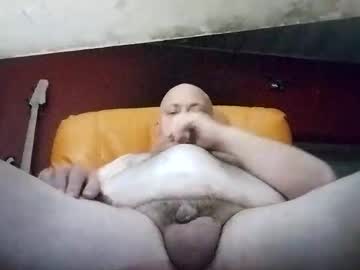 Justrayin Chaturbate stream image from April 02, 2026
