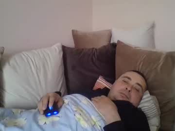 Winston1982q Chaturbate stream image from April 02, 2026