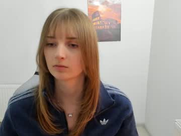 Jenniestar Chaturbate stream image from April 02, 2026