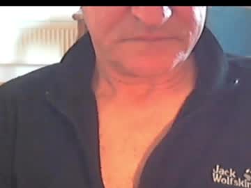 Wuki123 Chaturbate stream image from April 02, 2026