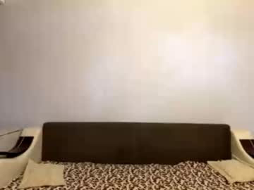 Laraarizzi Chaturbate stream image from April 02, 2026